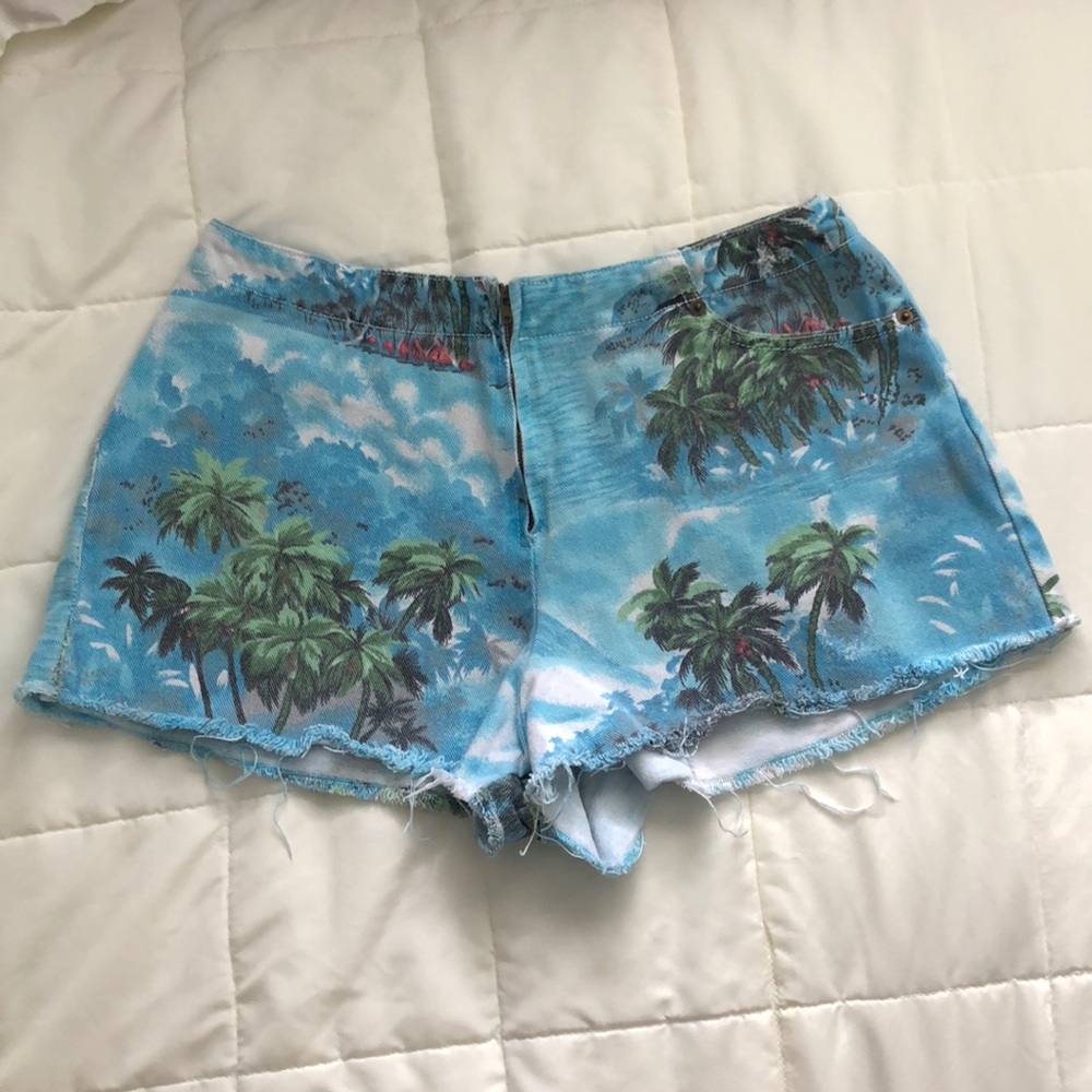 Hi-rise Tropical Island Jean Cut Offs